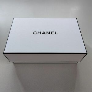 CHANEL ギフトボックス 空箱