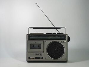 昭和レトロ HITACHI 日立 カセットレコーダー FM/AM ラジカセ TRK-5410 ジャンク 5202