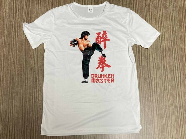 ▲棚:V_H7「Tシャツ　酔拳（ジャッキー・チェン 主演）　Ｍサイズ」sa_wjig　XC5-02