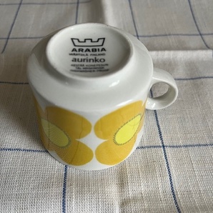 ◎ARABIA アウリンコ（Aurinko）花柄[黄] コーヒーカップ＆ソーサー 北欧ヴィンテージの画像3