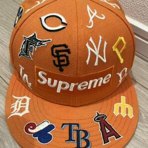 ★supreme MLB マルチロゴ newera キャップ★オレンジ 7 1/2 59.6cmの画像1