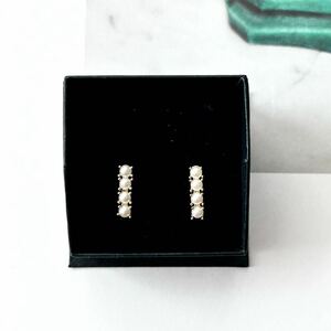  new goods Iena slow bIENASLOBE..4.. small bead pearl earrings smaller vertical delicate accessory stud earrings 