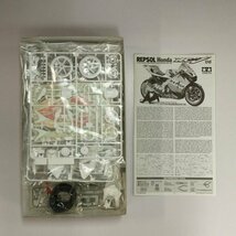 mN325b [未組立] タミヤ 1/12 レプソル Honda RC211V '06 | プラモデル F_画像3
