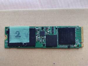 SAMSUNG MZVLW256HEHP-000L7 256GB　NVMe　（２）