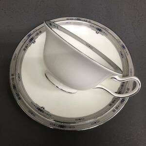 ウェッジウッド WEDGWOOD カップ＆ソーサー プレート BONE CHINA 洋食器 ティーカップ コーヒーカップ W-2