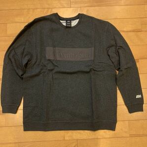 A24 Dark 'A Twenty-Four' Patch Crew XL トレーナー