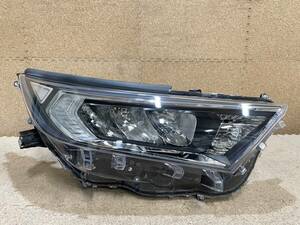 トヨタ RAV4 MXAA52 MXAA54 右ヘッドライト LED STANLEY スタンレー 42-87 81145-42832 打刻 A【R6-1858C-O】NT