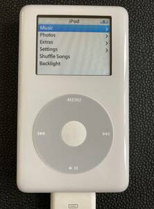 iPod　第4世代　A1009　20GB　電源入りますが充電不可能