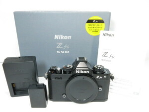 【 極美品 6300ショット 】Nikon Z fc ブラック ボディー ニコン ミラーレスカメラ [管NI3076]