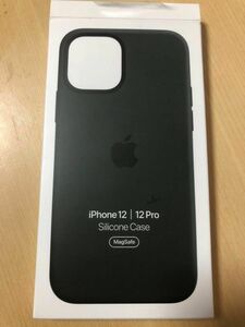 iPhone 12/12 Pro シリコーンケース MHL33FE/A（キプロスグリーン）