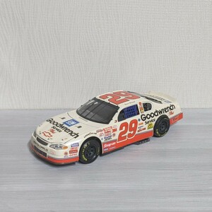 1/24 シボレー モンテカルロ ナスカー アメ車 プラモデル 完成品 ジャンク