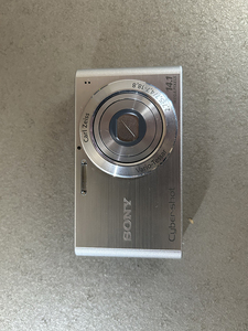 【ジャンク】SONY Cyber-shot DSC-W320