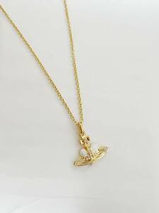  Vivienne Westwood Heart necklace W