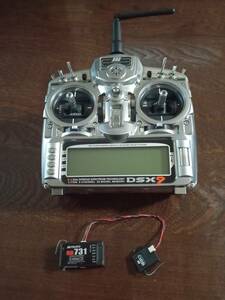 JR transmitter DSX9& receiver RD731& extra antenna EA131( remarks ) battery is not attached.