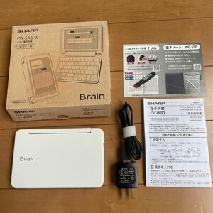 SHARP/シャープ　カラー電子辞書　Brain(ブレーン)PW-SA5-Wホワイト系【美品】