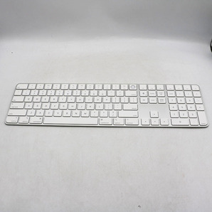 極美品 Apple Magic Keyboard MK2C3LL/A （白、テンキー・TouchID付き、US配列） 元箱ありの画像2