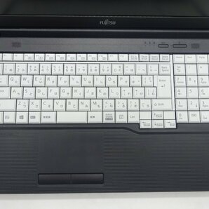 FUJITSU LIFEBOOK A579/B 第8世代CPU i5-8365U/メモリ4GB/SSD256GB/15インチ/無線LAN/Webカメラの画像6