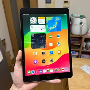 【美品】iPad 第9世代 10.2インチ Wi-Fi 64GB スペースグレイ