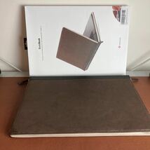 【送料無料】Twelve South BookBook V2 for 16 MacBook | Vintage full-grain leather book |MacBook Pro 16インチ用ブック型ケース_画像4