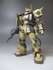 Art hand Auction HG Zaku Desert Type (Double Antenna Specification) Painted Completed Product with Light-Up Function, character, Gundam, Finished Product