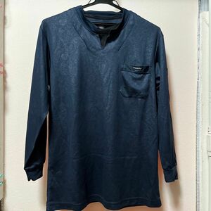 メンズ　Mサイズ　長袖　シャツ　長Tシャツ　紺色　重ね着風　濃紺