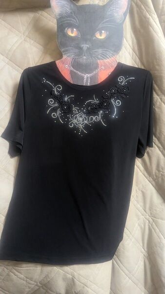 平成レトロ 黒レース花柄モチーフ Tシャツ MからLサイズ