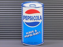 送料\350【ＰＥＰＳＩ・ペプシ】※《エンボスメタルサイン／缶型》 アメリカン雑貨　エンボス看板　ブリキ看板　4_画像2