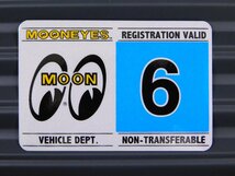 【MOONEYES・ムーンアイズ】※《レジストレーションステッカー・６月 》※ 車検ステッカー　ハワイ　(DM212-06)_画像2