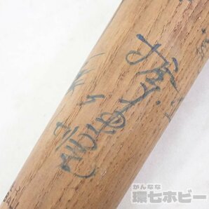 0Ka19◆旧家より 不明品 プロ野球?寄せ書き 直筆サイン入/当時物 三越 バット 木製 全長85cm/日米野球?昭和レトロ 送:-/100の画像5