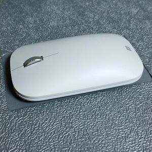 Microsoft Surface サーフェス モバイルマウス model 1679/1679C 美品