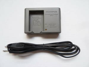 Olympus デジカメ用・純正バッテリーチャージャー・BCN-1 ・中古良品