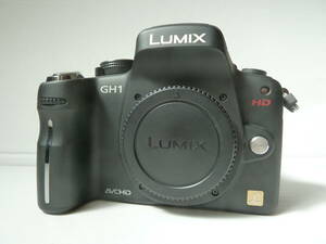 パナソニック デジタル一眼カメラ・Panasonic Lumix DMC-GH1・ブラック色・中古良品