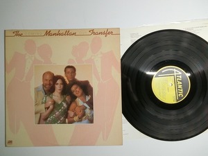 dZ4:THE MANHATTAN TRANSFER / COMING OUT / P-10238A