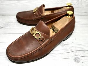 【即決】Salvatore Ferragamoフェラガモ ガンチーニ メンズ 8 EE 26.5cm程度 ビットローファー 茶色 ブラウン 本革 革靴 くつ