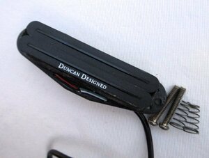 Duncan Designed HR101N/M ho  Trail type Humbucker neck, middle for good 2010 year made Squier DELUXE Hot Rails Strat