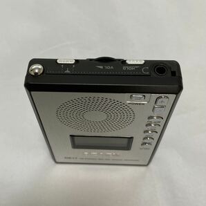 【付属品完備】DEGEN DE17 シルバー FM/MW/SW ３バンド DSPポケットラジオ 新品同様 の画像3