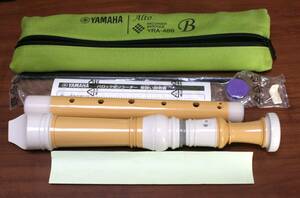 *YAMAHA Yamaha блок-флейта YRA-48B б/у товар текущее состояние товар *