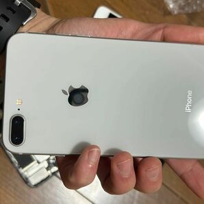 Iphone 8plus 部品