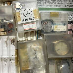 ⑦ ジャンク 腕時計 パーツ 針 部品取り 機械 SEIKO citizen セイコー シチズン セット watch parts junk setの画像4