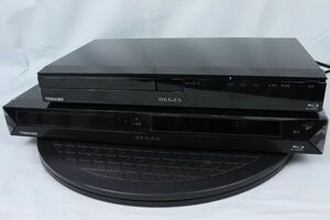 EM-13037B〔動作確認済み〕REGZA ブルーレイディスクレコーダー 2台セット [DBR-Z110・DBR-C100]　(東芝 TOSHIBA) 中古