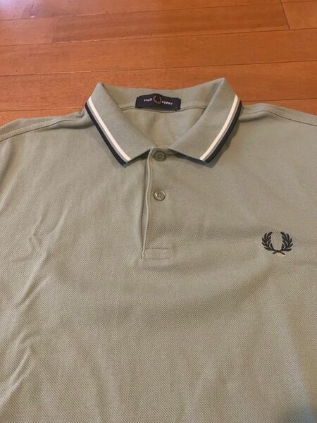 早い者勝ち　fred perry フレッドペリー　半袖ポロシャツ　M3600Lサイズ、綿100%。ヒットユニオン製。