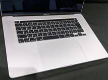 【47549】Apple MacBook Pro マックブックプロ A2141 2019年 Core i9 3072×1920ピクセル 2.4GHz/16GB/1TB PC ノートパソコン 箱 付属品有_画像3