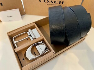 COACH リバーシブル　フリーサイズ　バックル回転　ブラックxブラウン　シルバーバックル　回転可能