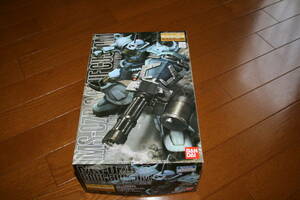 　MS-07 グフカスタム　MG　機動戦士ガンダム 1／１００　中古品