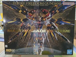 未組立 MGEX ストライクフリーダムガンダム 機動戦士ガンダムSEED DESTINY バンダイ ガンプラ