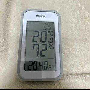 【美品】デジタル温湿度計 壁掛け マグネット 3WAYタイプ タニタ TANITA グレー/ホワイト　TT-559