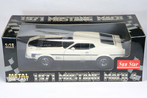  Sunstar 1/18 Ford Mustang Mach 1 01971 white outer box defect 