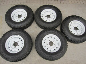  Land Rover old Defender for 16 -inch Wolf style wheel MT with tire used 4 pcs set 