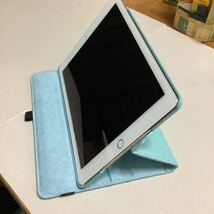 iPad Air2 64GB 第２世代 A1566 中古　超美品ゴールド _画像9