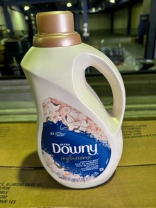 訳あり　ダウニー　Downy Ultra Cashmere Glow 2.3L x 6本　ドロドロ　の場合も有ります　新品　